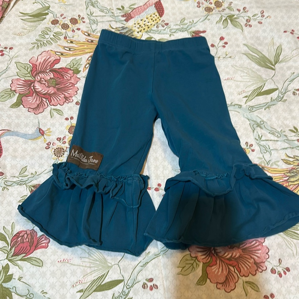 Matilda Jane size 2 ruffle pants. Teal color